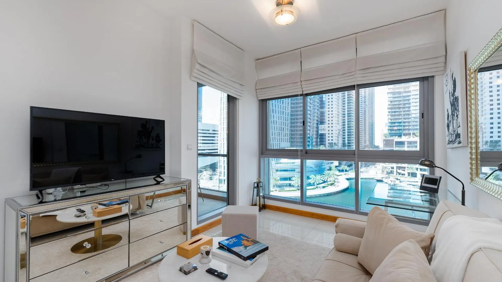 Iris Blue, Dubai Marina - Mint Stay